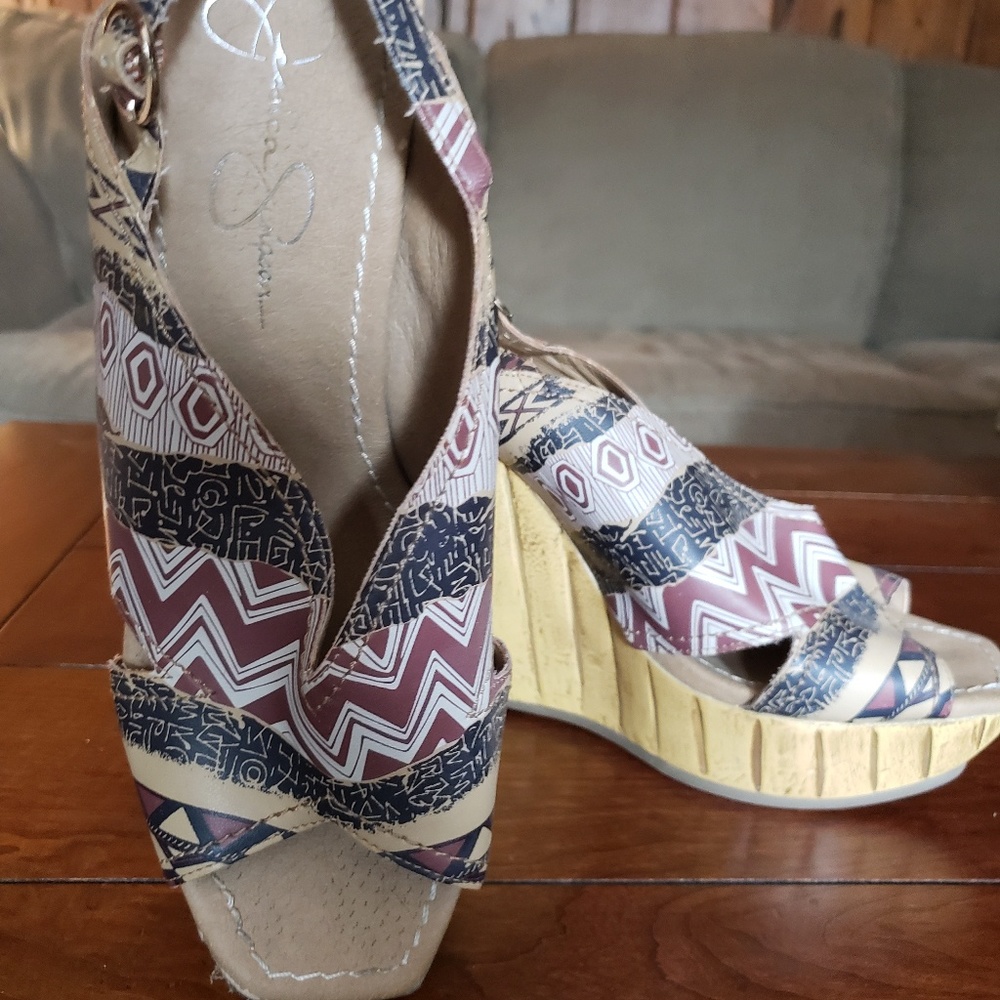 Jessica Simpson Wedges